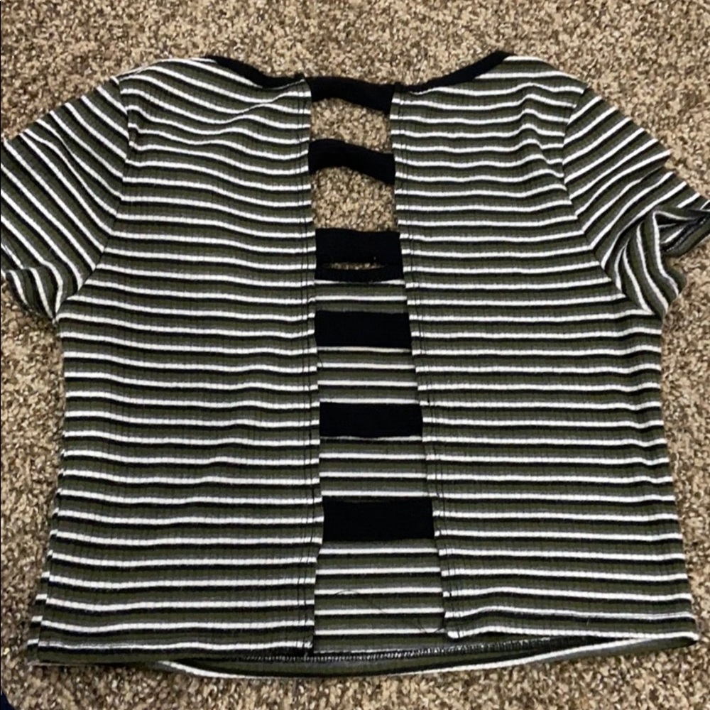 Cropped t-shirt - Picture 2 of 3
